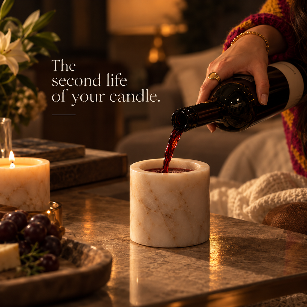 Mini Marble NOIRÉ Candle – Cedarwood & Floral | 100g Natural Marble Jar